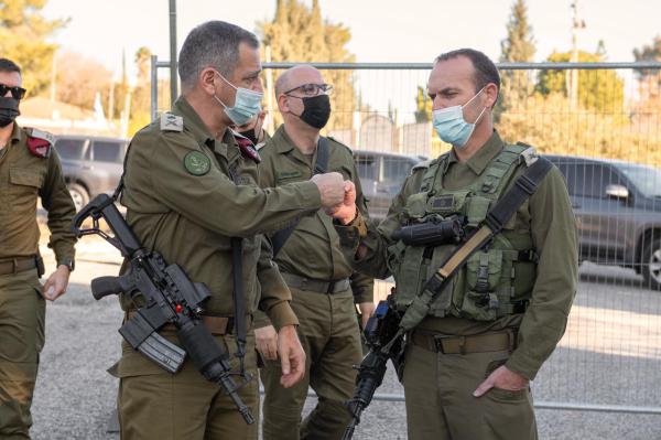 כבוד למגזר: 5 אוגדונרים סרוגים חדשים