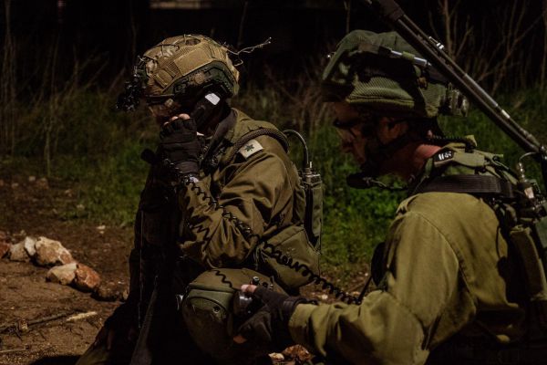 צה"ל עצר 7 חשודים ששרפו ספרי תורה בבנימין