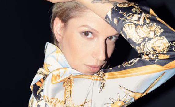 מיקה קרני לסרוגים: "נהנת מכל אתגר שה' נותן לי". צפו