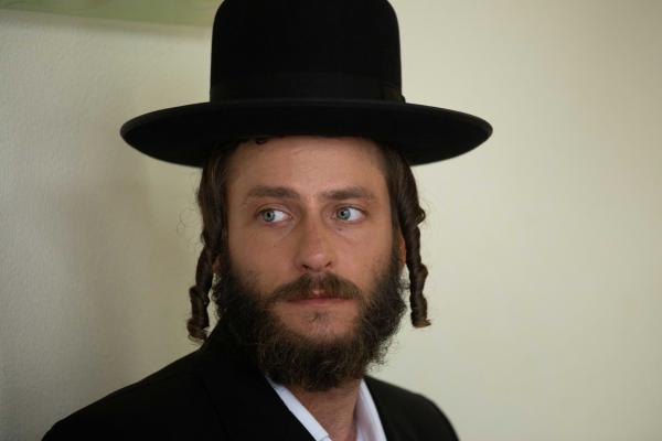 כוכב שטיסל מתייצב למען החרדים: "נוח לפלג ולהסית"