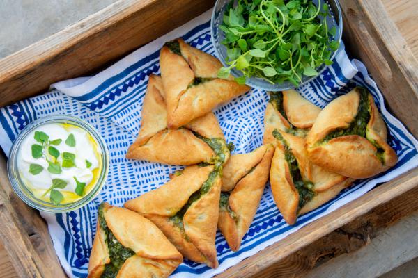 כאלו עוד לא טעמתם: מתכון לאוזני המן במילויים מלוחים