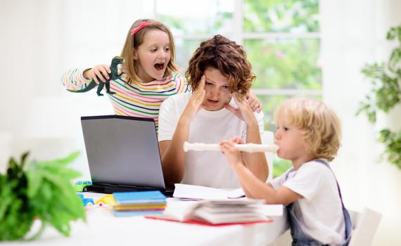 הורות בעולם עמוס משימות: יוצאים מעבדות לחירות