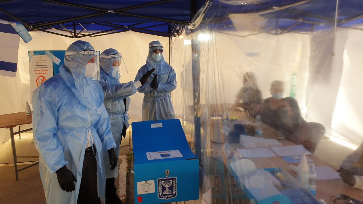 קלפי לחולי קורונה: "אני שמח שיש רק מצביע אחד"