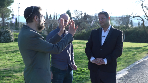 היה סוער: כשדניאל זמיר ואיתמר בן גביר נפגשו • צפו: