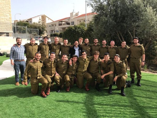 20 חיילים בודדים בישיבה אחת התגייסו לצה"ל