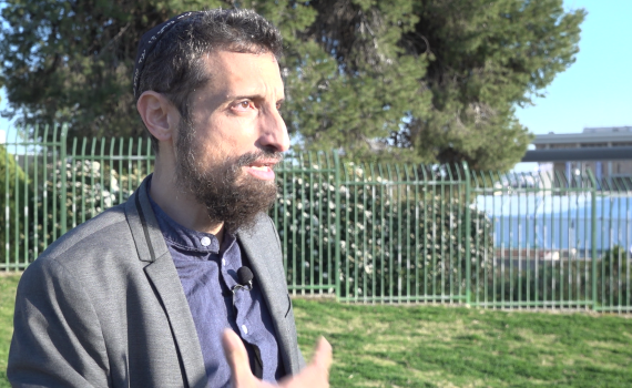 הזמר הלהט"ב לא הועלה חזן: 'אני מתחיל להישבר'