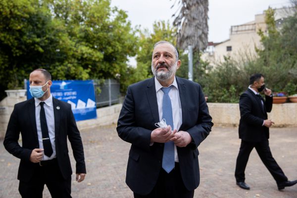 "אם לא היו קוראים לי מכלוף, זה היה נגמר אחרת"