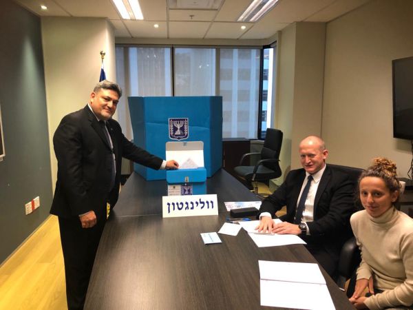 הבחירות כבר כאן: החלה ההצבעה בנציגויות בחו"ל