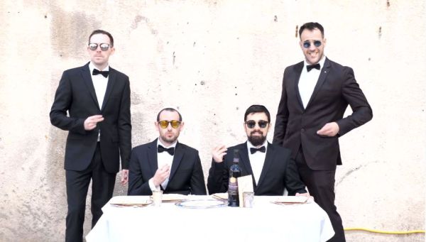 מאמריקה ועד מרוקו: כל העדות במחרוזת פסח אחת