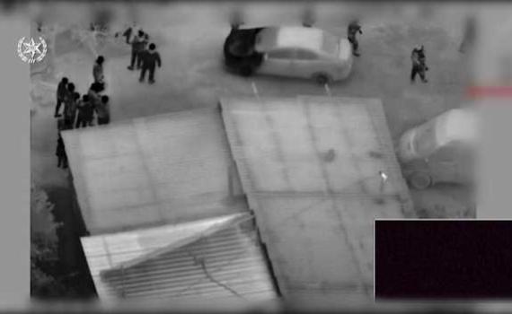 צפו: כך נעצרו הגנבים שחטפו נשק מלוחם אגוז