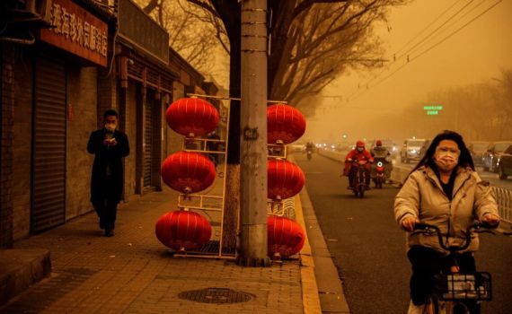 שמיים כתומים: זיהום אוויר חריג נרשם בבירת סין