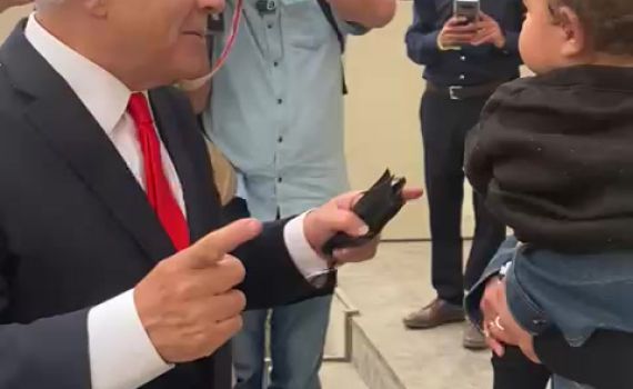 בגלל ה"יאללה לך", נתניהו הגיע לבית של עדן בן זקן