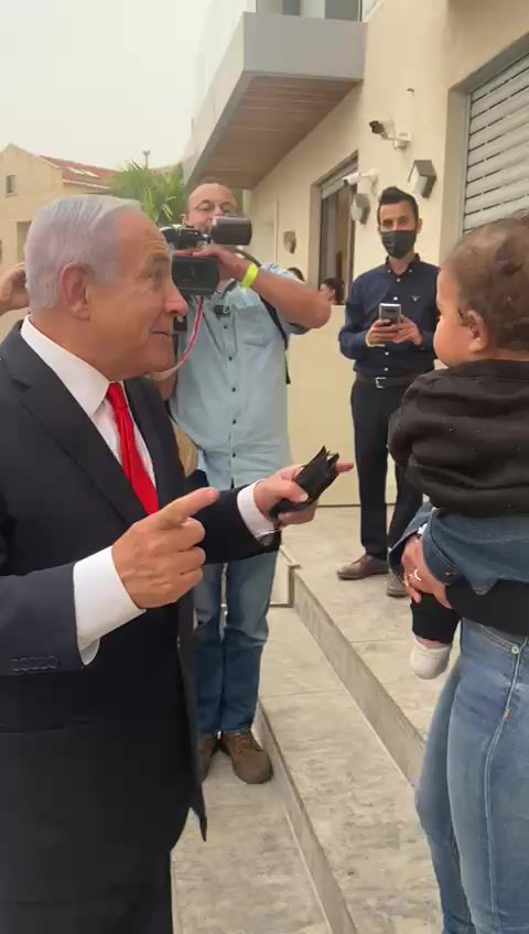 בגלל ה"יאללה לך", נתניהו הגיע לבית של עדן בן זקן