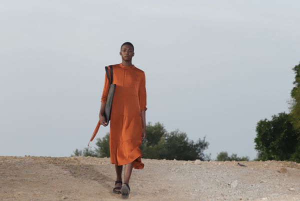 התצוגה הצנועה והכה מתאימה לפסח של רונן חן