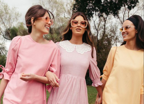 פסח בא: הצעות אופנתיות שיעשו לכן סדר שמח