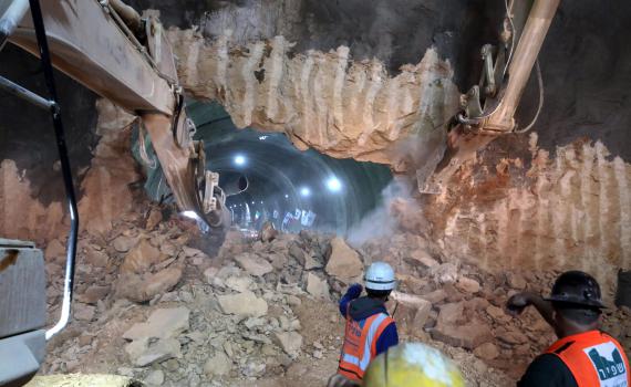 צפו: כך נפרצה המנהרה החדשה בדרך לירושלים