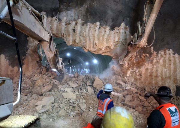 צפו: כך נפרצה המנהרה החדשה בדרך לירושלים