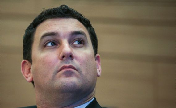 סבב המינויים: גנץ עצר את המשאל הטלפוני