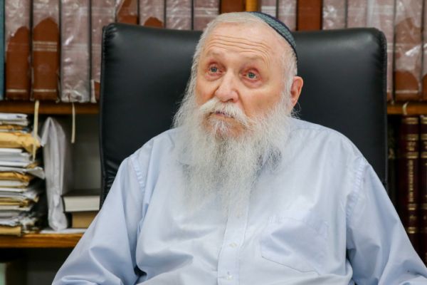 מה שלרב אמנון בזק מותר לרב דרוקמן אסור?