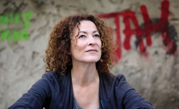 "הנחתי מטען של שנים": יהודית רביץ בסינגל חדש