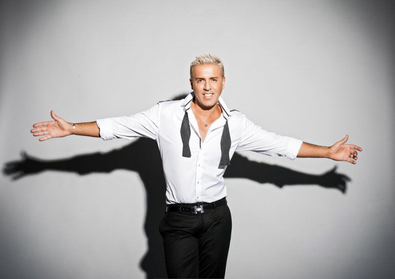 "כל המדינה על הרגליים": קובי פרץ בסינגל חדש. צפו