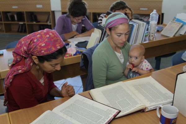 תור הזהב של לימוד תורה לנשים