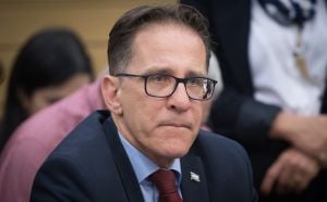 צחי ברוורמן מבקש להסיר את התנאים המגבילים עליו