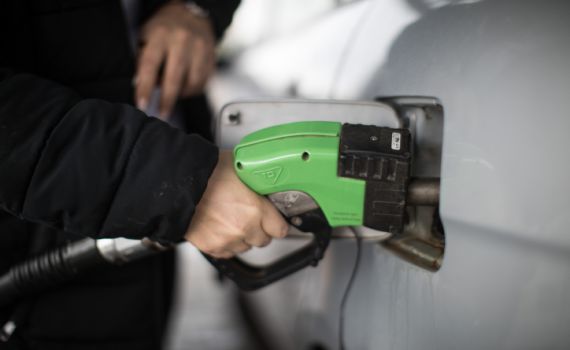 מהרו לתדלק: ביום שני בלילה מחיר הדלק מזנק