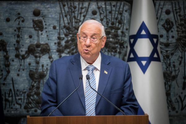 תגובת בית הנשיא: "הדברים אינם מוסיפים כבוד לאומרם"