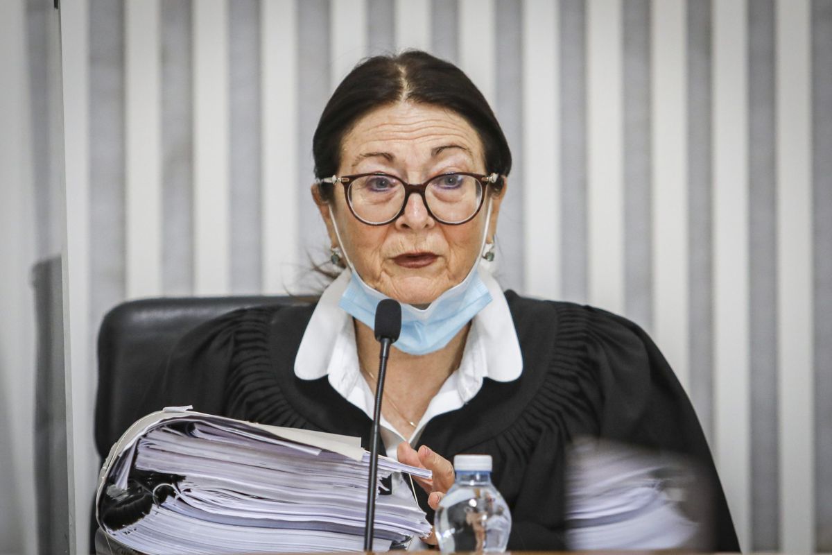 מכה לשקד: בג"צ ביטל את מתווה הכניסה מאוקראינה