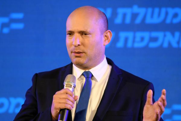 בנט: "נמאס מהרדיפה הזאת על שנאת ביבי"