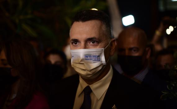 סער ולפיד: "התקפה פרועה על מוסדות המדינה"