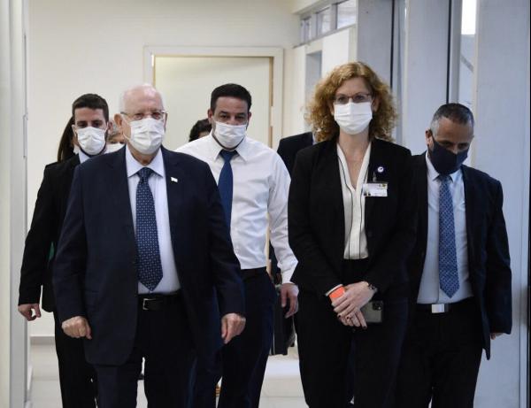 ריבלין לצוותי הרפואה: "אנו אסירי תודה לכם"