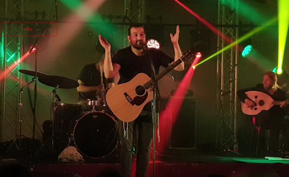 עקיבא הופיע לראשונה: "שהחיינו בשם ומלכות"