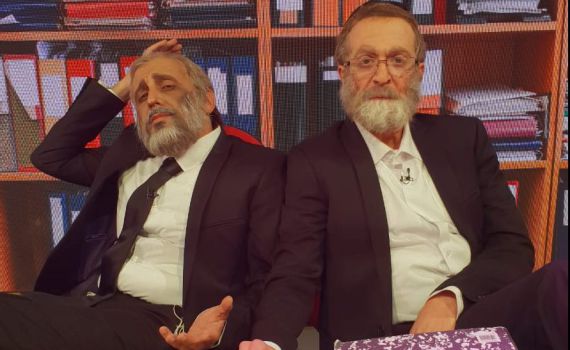 משה גפני מקבל חיקוי ראשון ב"ארץ נהדרת"