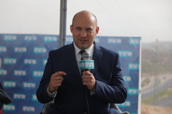 בנט: "נמתין לתוצאות הסופיות ונפעל באחריות"