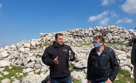 אחרי ההרס: בפסח – מחזקים את מזבח יהושע בשומרון