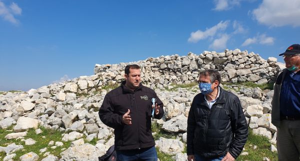 אחרי ההרס: בפסח – מחזקים את מזבח יהושע בשומרון