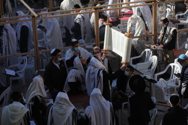 מרהיב: ברכת כהנים בכותל המערבי | גלריה