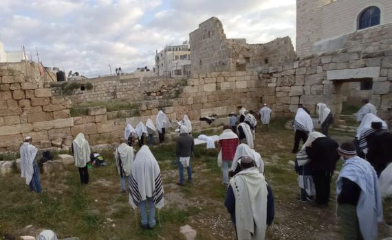 ברכת כהנים בעיר הכוהנים הקדומה