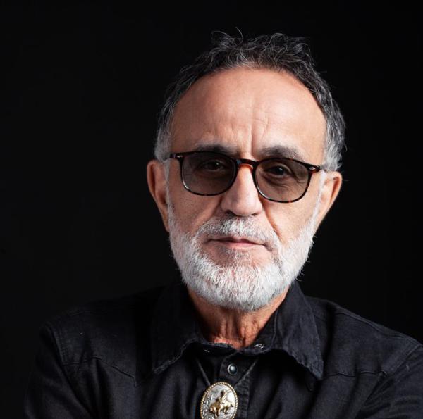 לכבוד יום הולדתו: השירים האהובים של אהוד בנאי