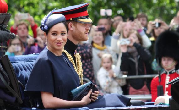 לא ברידג'רטון: הסדרה הראשונה של מייגן והארי
