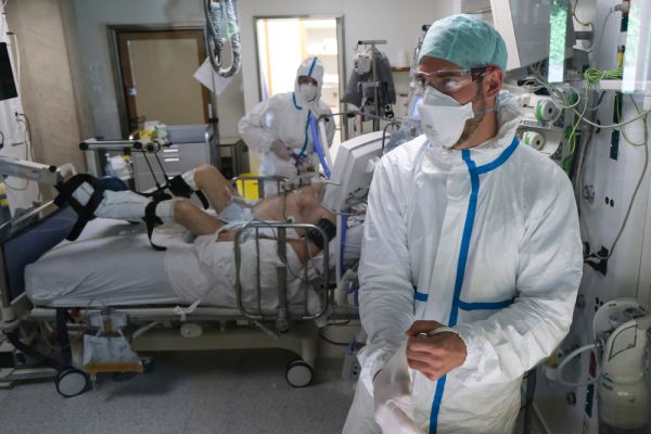 רגע לפני הסרת המגבלות: 4 חולי קורונה בלבד ביממה