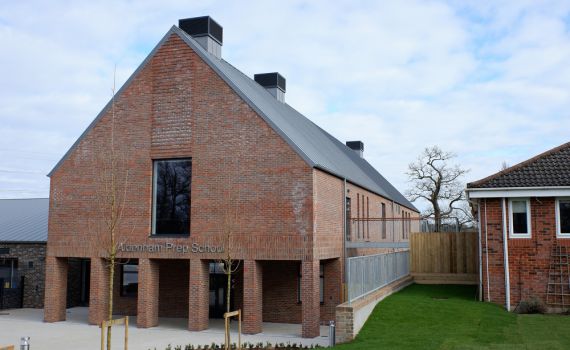 "בדרך לנורמליות": בריטניה החלה לצאת מהסגר