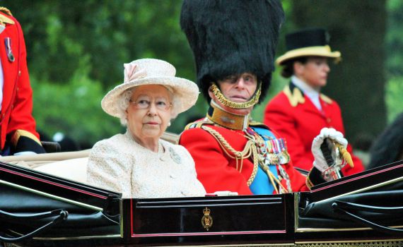 בית המלוכה מגיב לראיון הדרמטי של הארי ומייגן