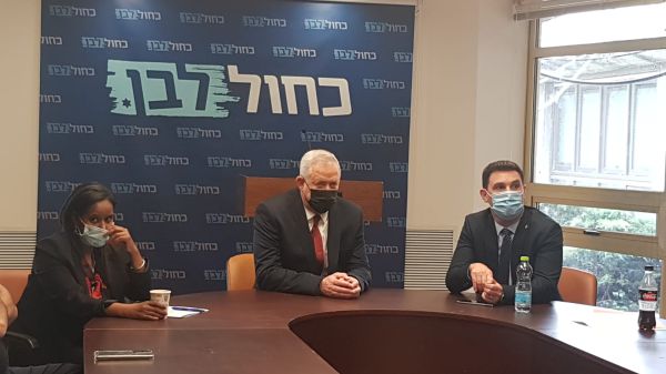 גנץ לבנט: אל תתפתה, זהו ניסיון הונאה נוסף של נתניהו