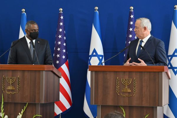 גנץ: "נמשיך לעבוד יחד עם ארה"ב על ההסכם"