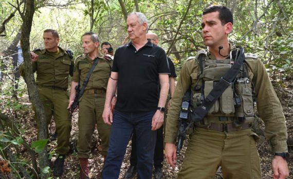 גנץ: "אם חיזבאללה יפעל – הוא יישא בתוצאת כבדות"