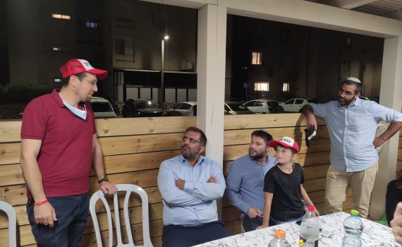 סיעת הציונות הדתית ירדה לחזק את תושבי שדרות