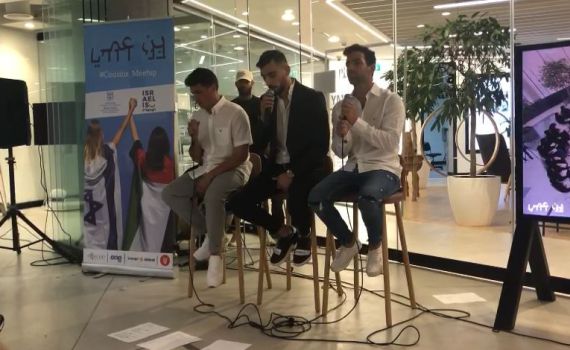 היישר מדובאי: איזי ולואי עלי בביצוע מרגש ליום השואה